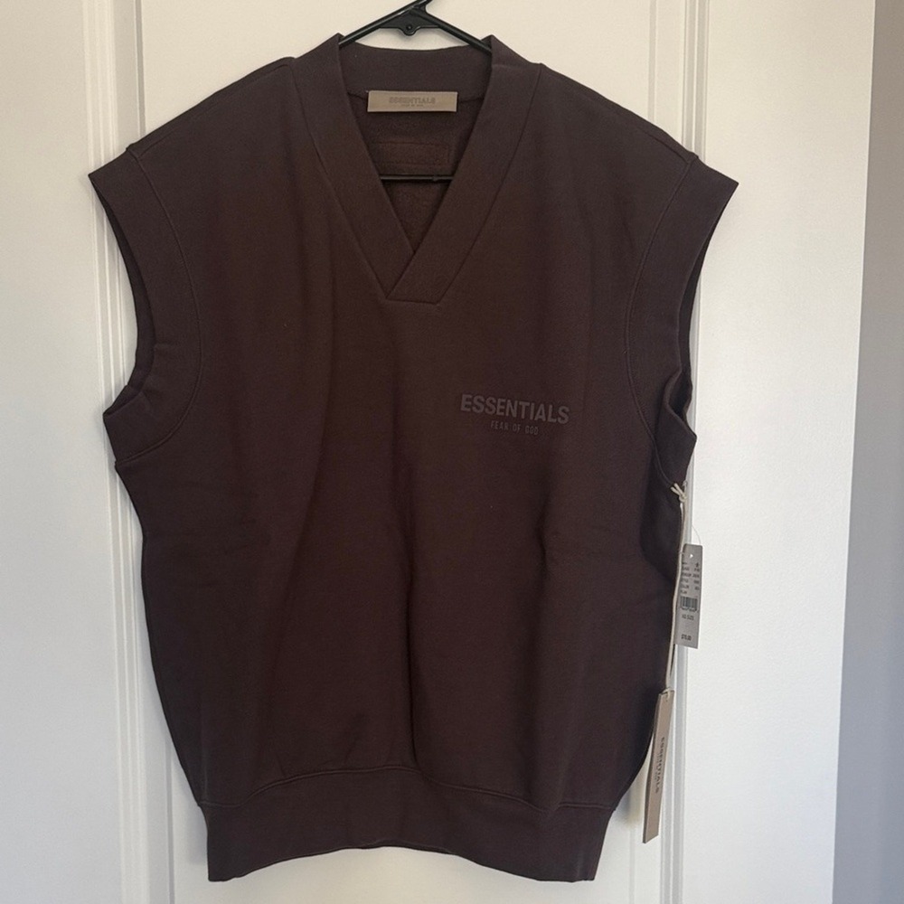 FEAR OF GOD ESSENTIALS Plum Sweatshirt Vest‎ V Neck Logo Size XSmall